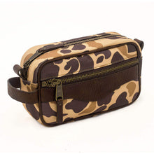 Load image into Gallery viewer, Campaign Waxed Canvas Toiletry Shave Kit
