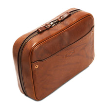 Load image into Gallery viewer, Heritage Leather "Doc" Electronics Organizer / Toiletry Kit