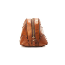 Load image into Gallery viewer, Heritage Leather Stateroom Wash Bag