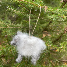 Load image into Gallery viewer, Icelandic Wool Sheep Ornaments