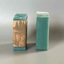 Load image into Gallery viewer, Bergamot, Vetyver &amp; Pine Bar Soap | Dør Handcrafted
