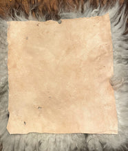 Load image into Gallery viewer, Bark Tanned Icelandic Sheepskin Seat Cover | Stratos LRF4
