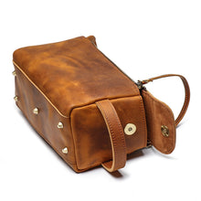 Load image into Gallery viewer, Dado Leather Dopp Kit | Handmade Leather Toiletry Bag
