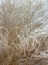 Load image into Gallery viewer, Icelandic/Finn Cross Sheep Hide | Sunshine LRF6
